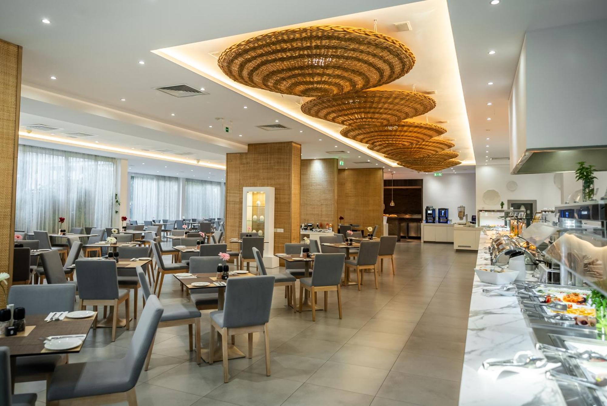 Margadina Hotel Ayia Napa Esterno foto